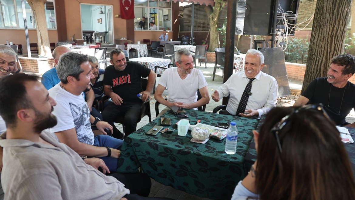 Başkan Özdemir, Demirci Mahallesi'nde vatandaşlarla buluştu