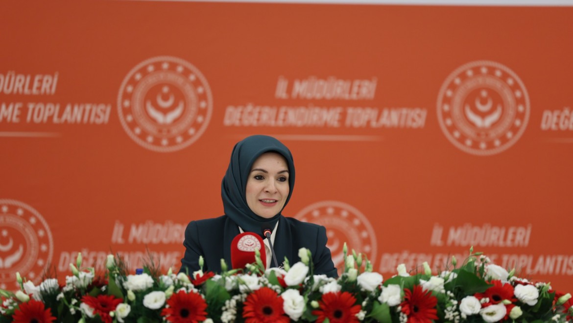 Bakan Göktaş, Ankara'da düzenlenen panelin açılışına katıldı