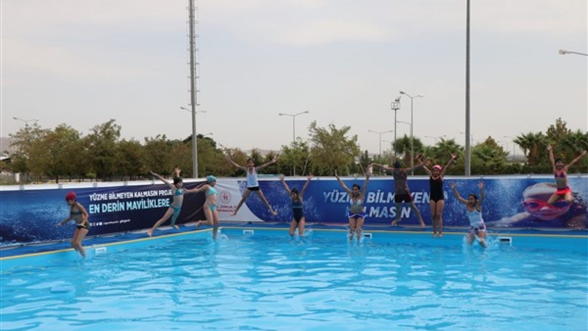 Şanlıurfa'da yaz spor okulları açıldı
