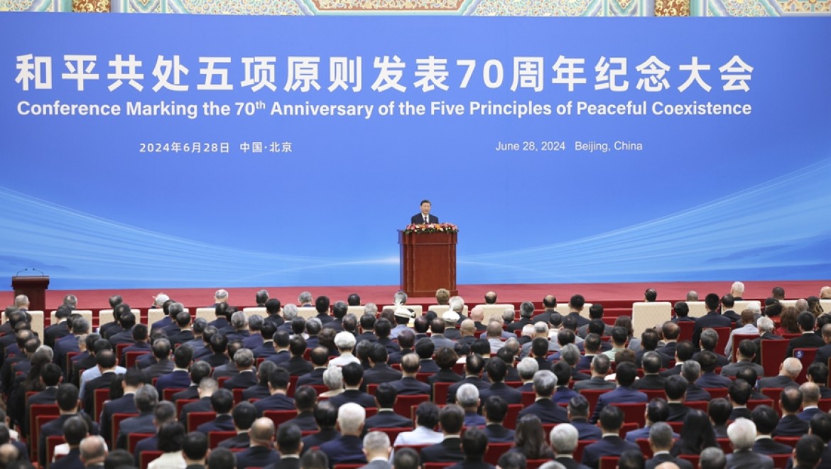Xi'in barış ilkeleri üzerine konuşması kitap haline getirildi
