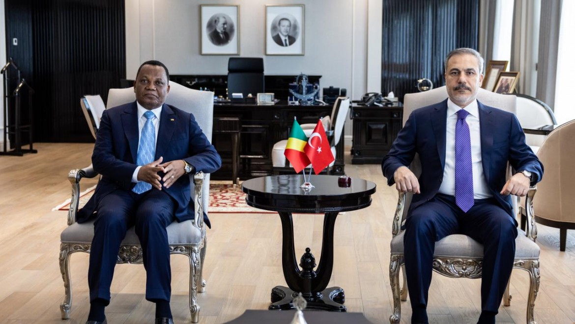 Bakan Fidan, Kongo Dışişleri Bakanı ile görüştü