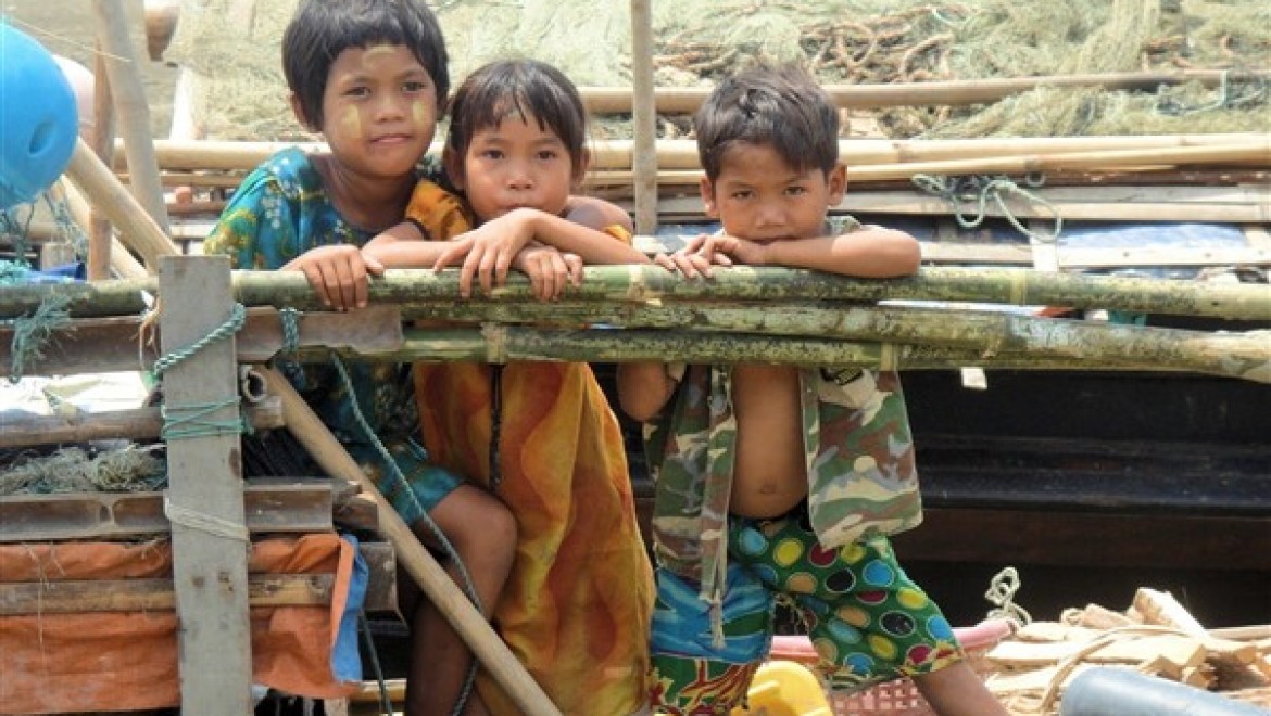 BM: Myanmar'ın orta sınıfı yoksulluğun ortasında yok oluyor