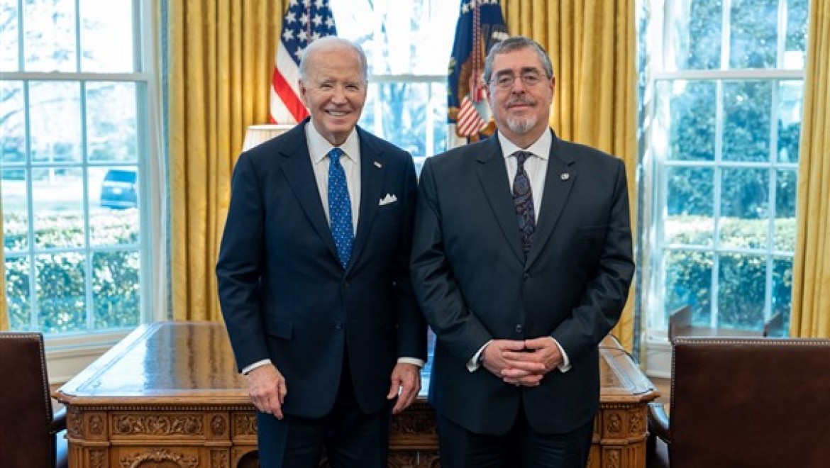 ABD Başkanı Biden, Guatemala Devlet Başkanı Arevalo ile bir araya geldi