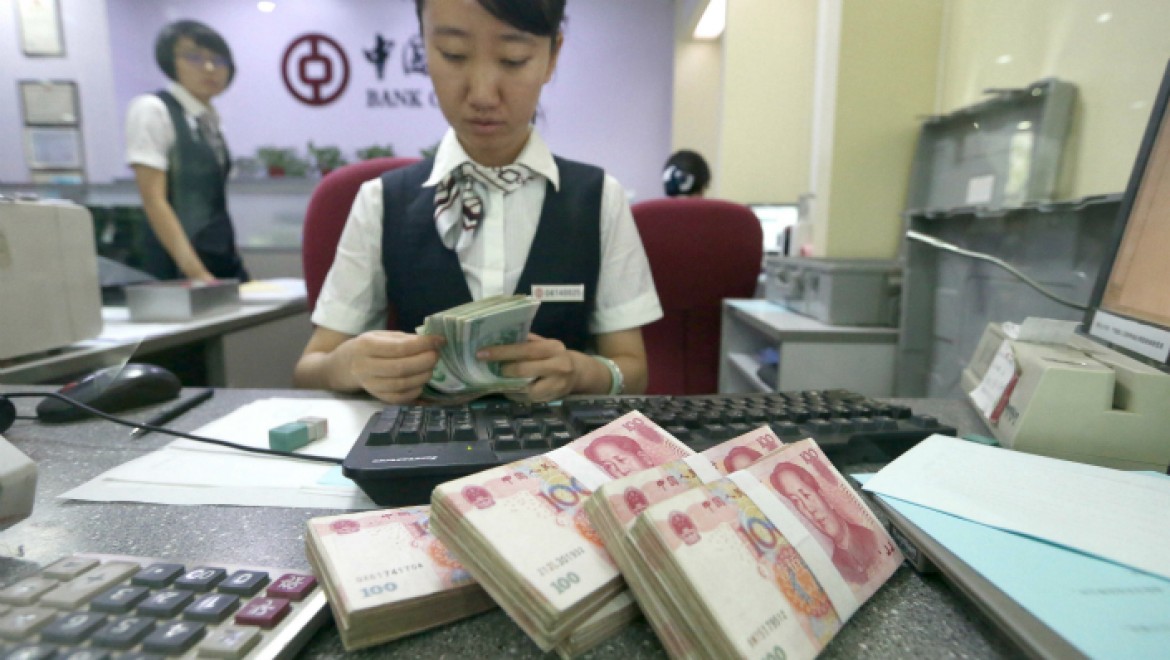 Çinli bankalar 3 ayda 1,3 trilyon dolar kredi verdi