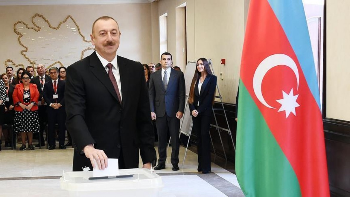 İlham Aliyev Yeniden Cumhurbaşkanı