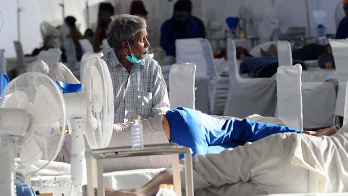 Hindistan'da Kovid-19 salgınında günlük vaka sayısı son 10 haftanın en düşük seviyesinde