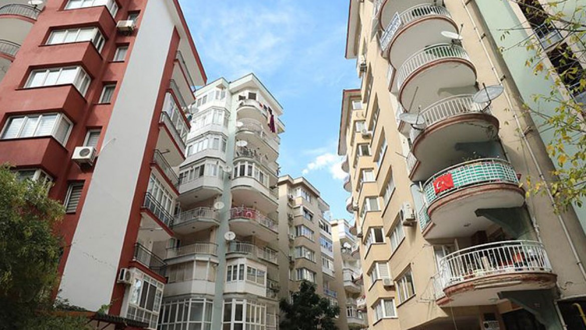 İzmir'de depremzedeler için ev taşıma ücretleri sabitlendi