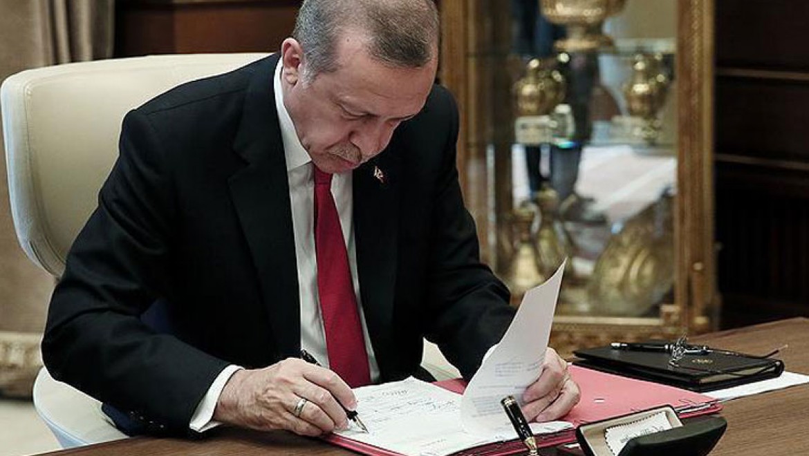 Cumhurbaşkanı Erdoğan 6 Üniversiteye Rektör Atadı