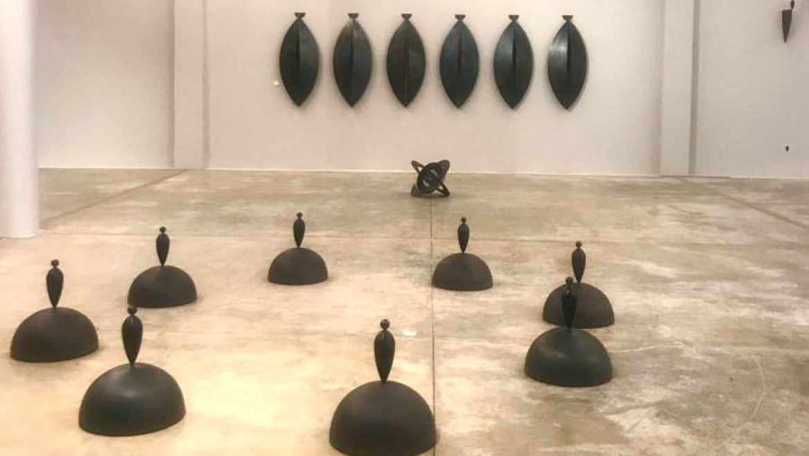 Sanatçı Osman Dinç'in heykel sergisi
