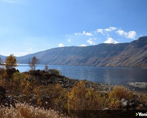 Nemrut Krater Gölü, sonbaharda da ziyaretçilerini ağırlıyor