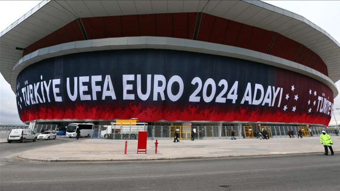 Türkiye EURO 2024 Adaylık Dosyasını UEFA'ya Sunacak
