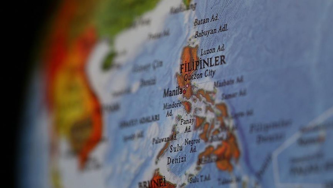 Filipinler'de Heyelan: 30 Ölü!