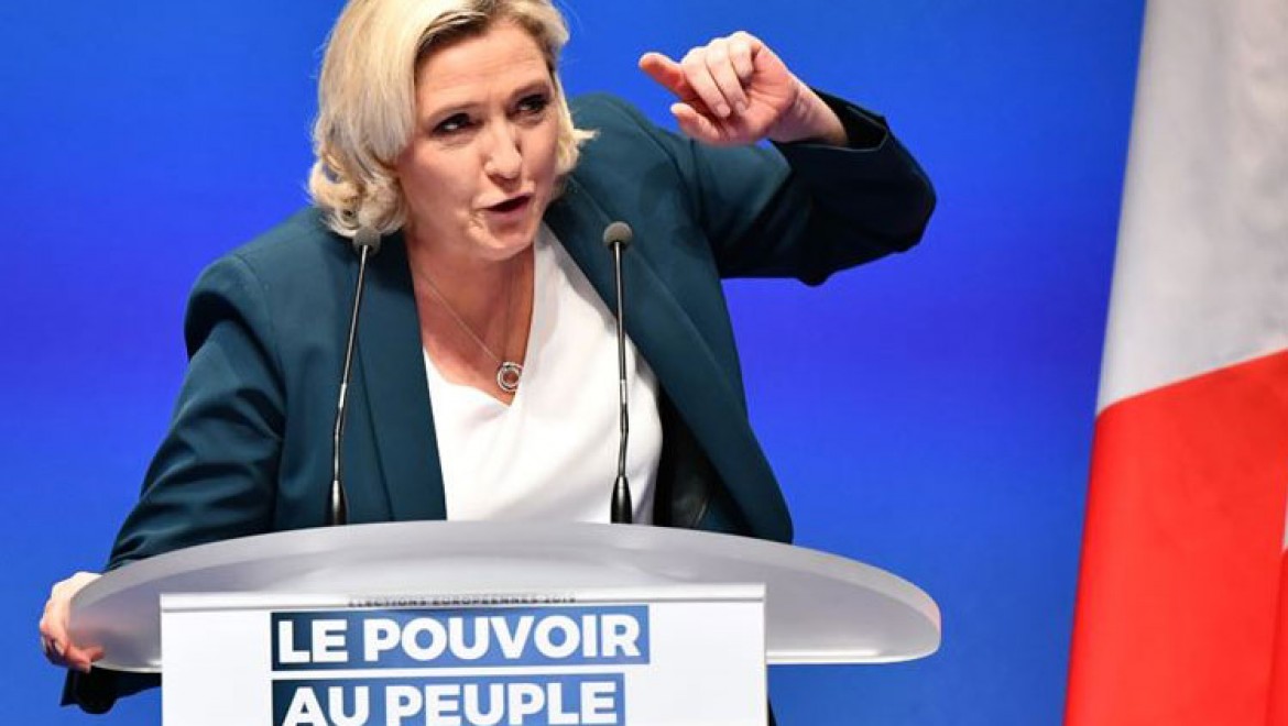 Aşırı sağcı Le Pen, Türkiye konusunda rakibi Macron'a destek verdi