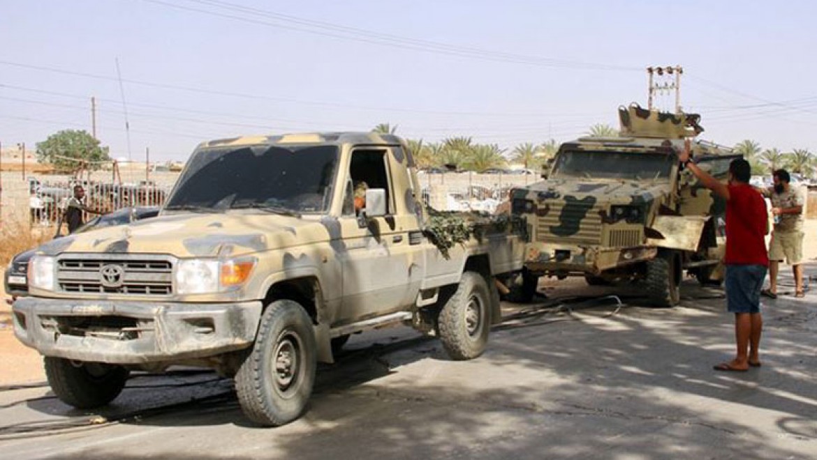 Libya ordusu Sirte'nin batısındaki Vişke beldesinde kontrolü sağladı
