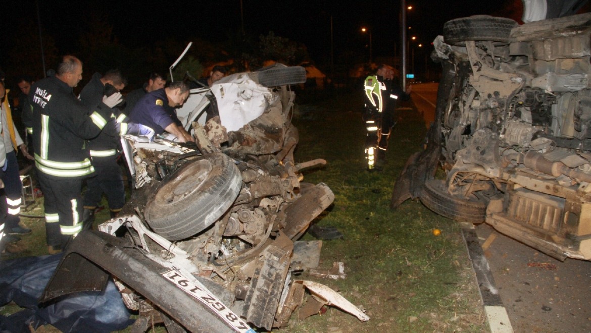 Fethiye'de Feci Kaza: 2 Ölü, 1 Yaralı