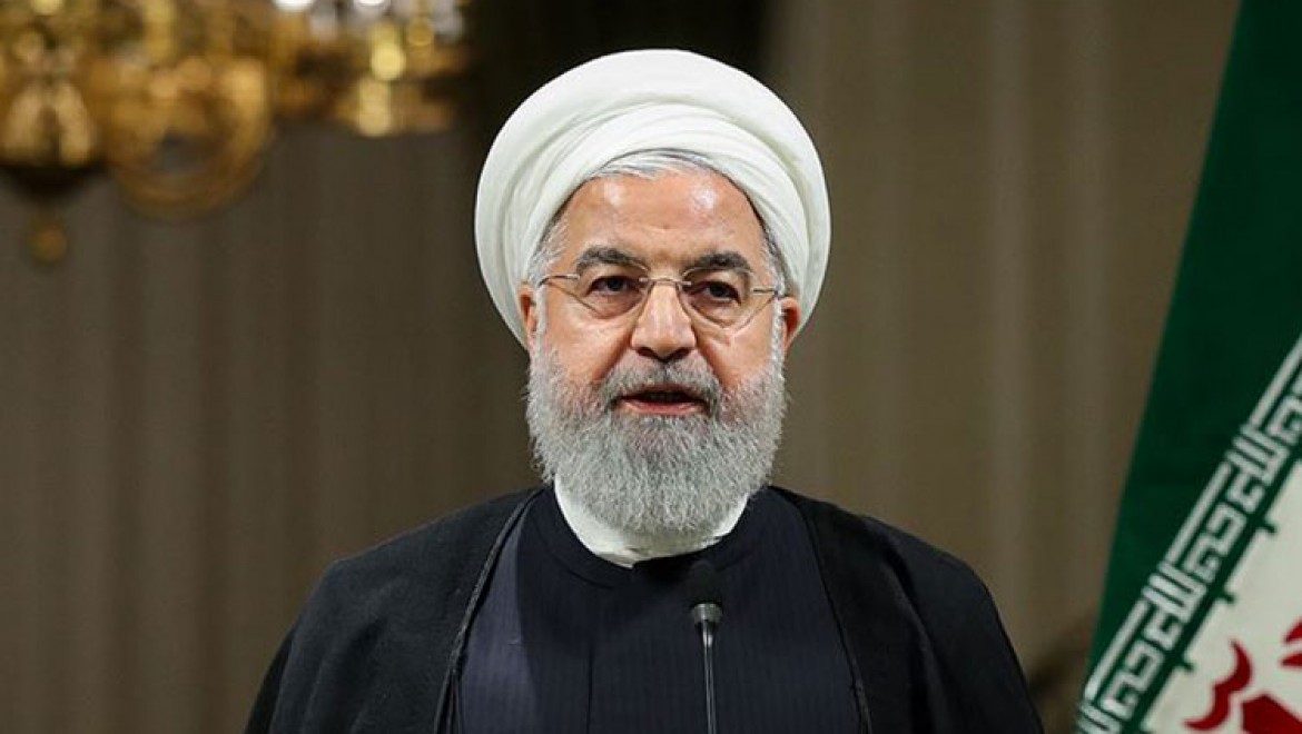 Ruhani'den 'İran nükleer anlaşmaya tek başına devam edemez' uyarısı