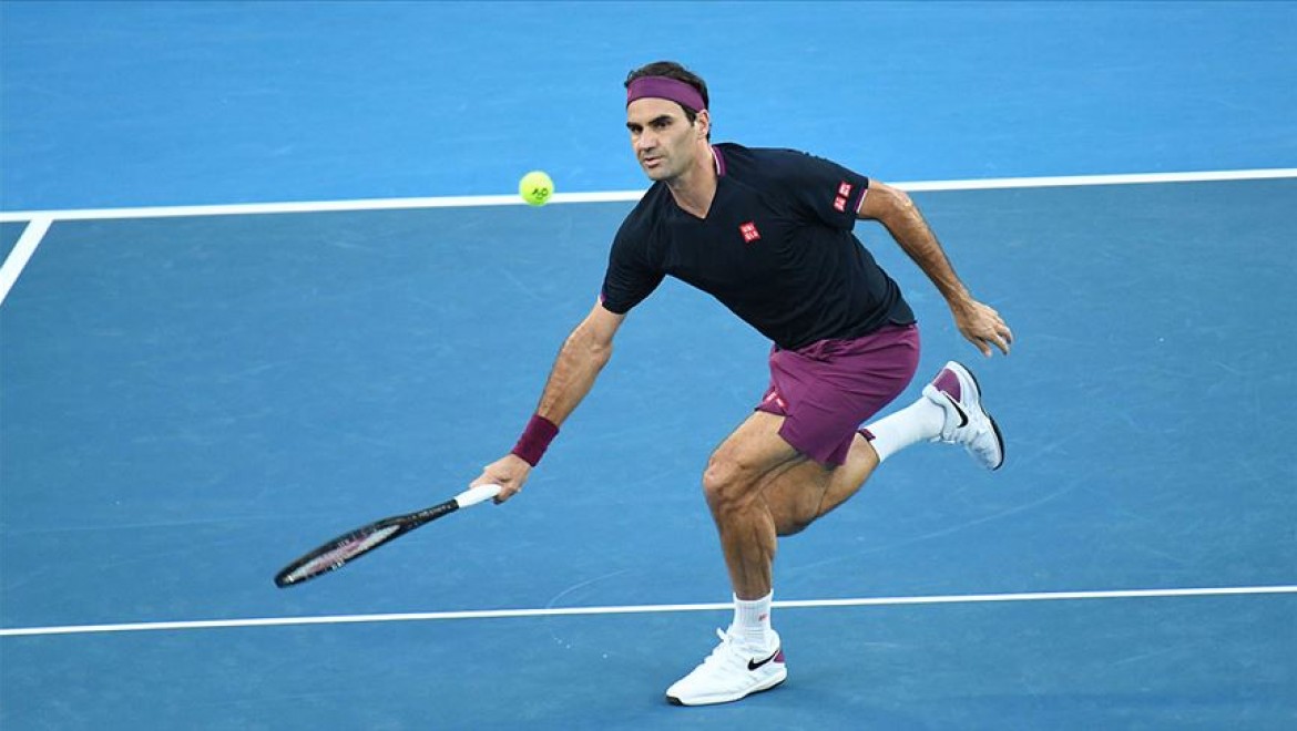 Roger Federer'den koronavirüsle mücadele için 1 milyon dolar yardım
