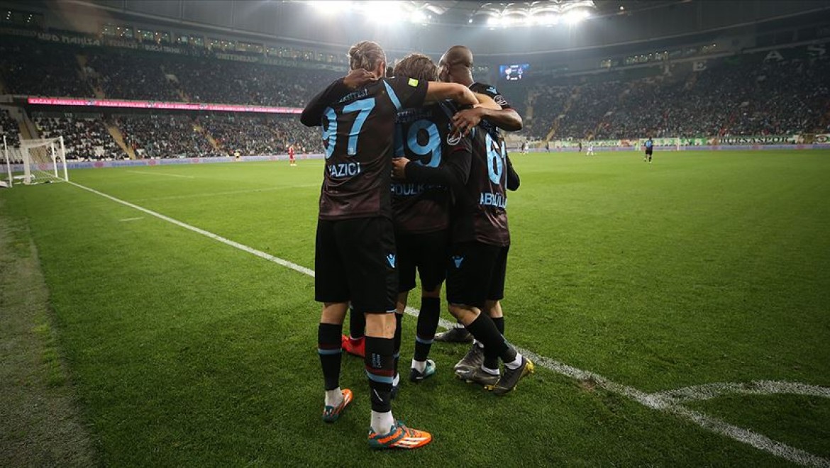 Trabzonspor ikinci yarıda deplasman başarısını artırdı