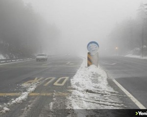 Bolu Dağı'nda hafif kar ve sis etkili oluyor