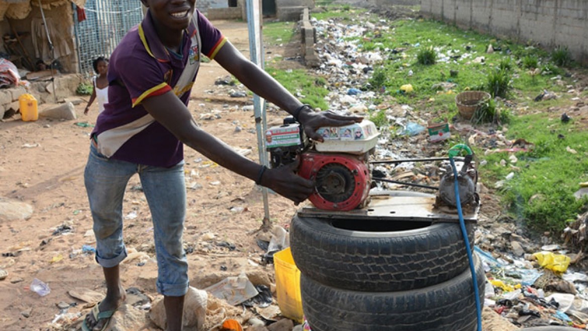 Petrol zengini Nijerya'da halkın yüzde 60'ı elektriksiz