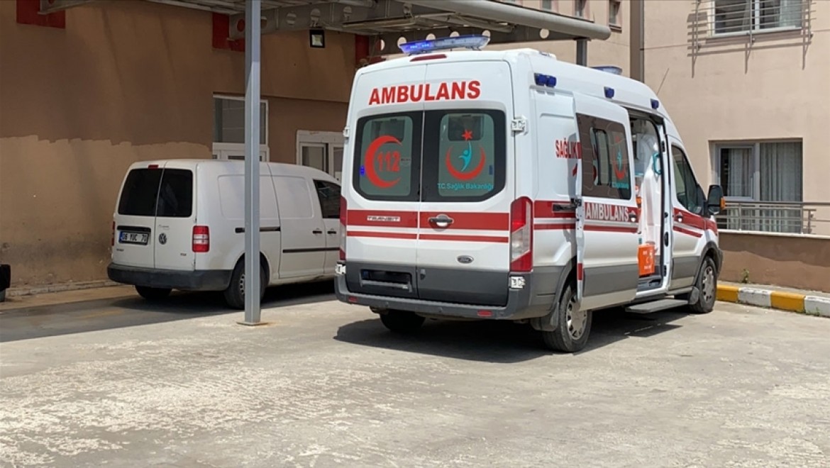 Antalya'da sahte içkiden zehirlenen kişi yaşamını yitirdi