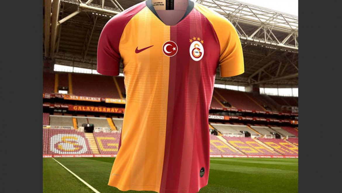 Galatasaray'ın iç saha forması satışa çıktı