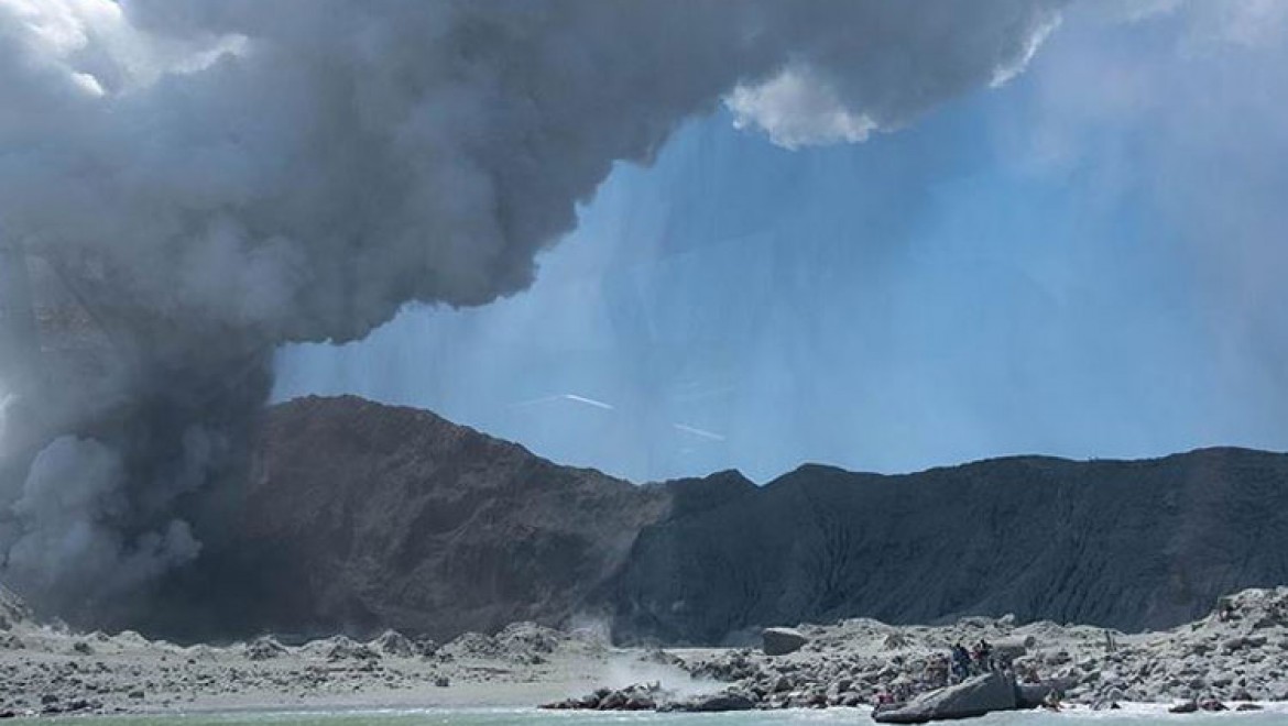 Yeni Zelanda'daki yanardağ patlamasında ölü sayısı 14'e çıktı