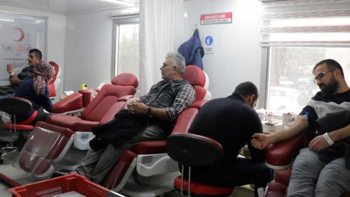 Konyaspor Taraftarından Kızılay'ın "Acil Kan Bağışı" Çağrısına Destek