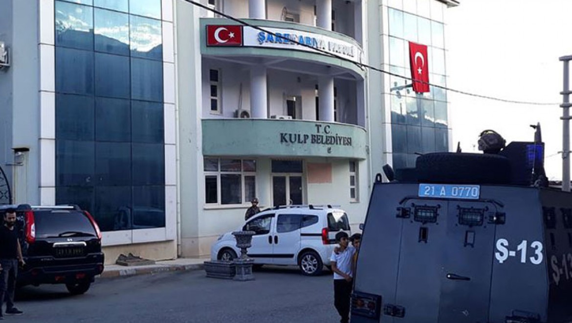 Tutuklanan HDP'li Kulp Belediye Başkanı Taş'ın yerine görevlendirme