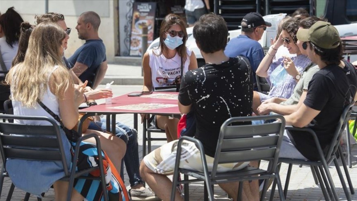 İspanya'da kademeli ve temkinli normalleşme