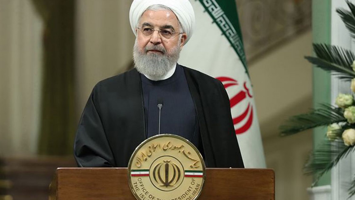 Ruhani'den tepki çeken referandum açıklaması