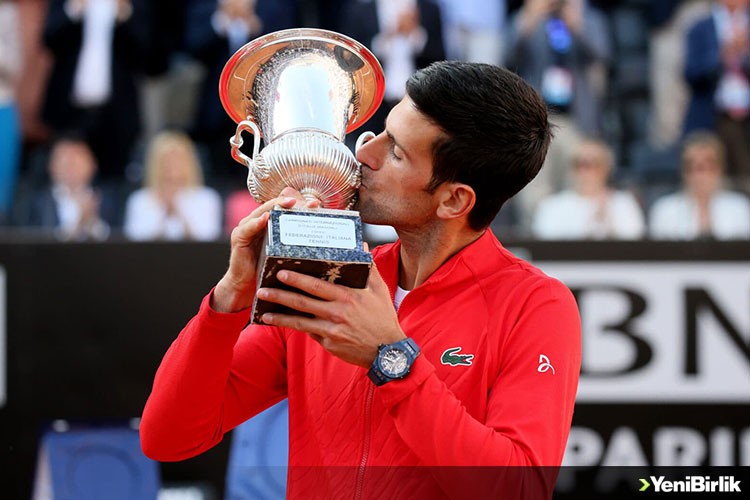 Novak Djokovic Roma Açık'ta 6.kez mutlu sona ulaştı