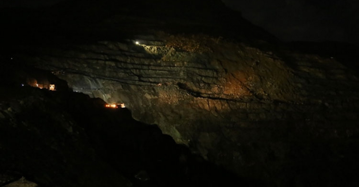 Kayseri'de maden ocağında göçük altında kalan 2 işçiden biri hayatını kaybetti