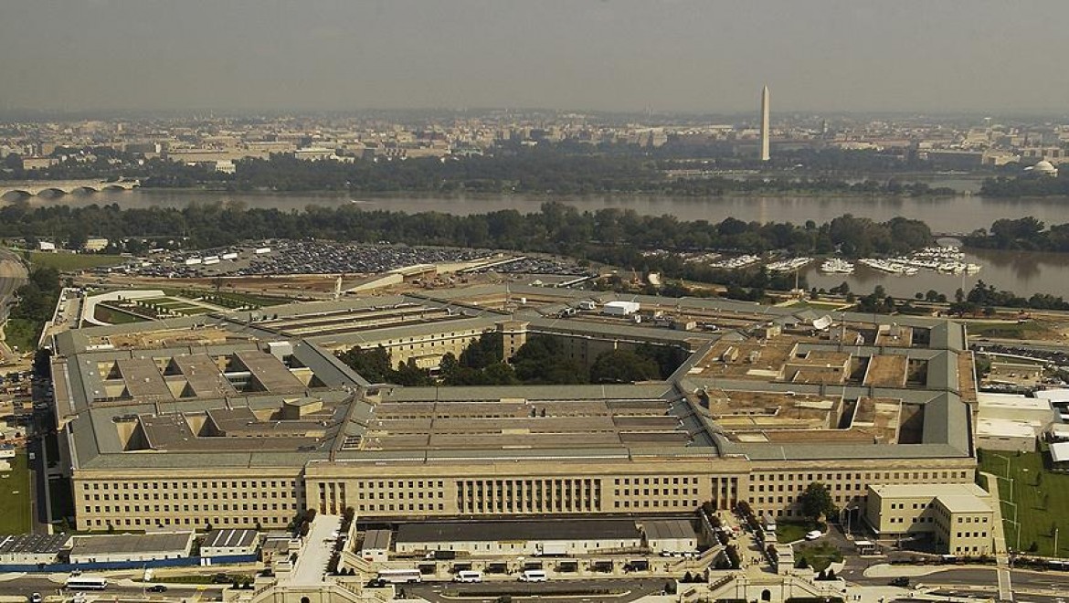 Pentagon Bütçesinde Suriye'de 65 Bin Kişilik Güce Silah Desteği