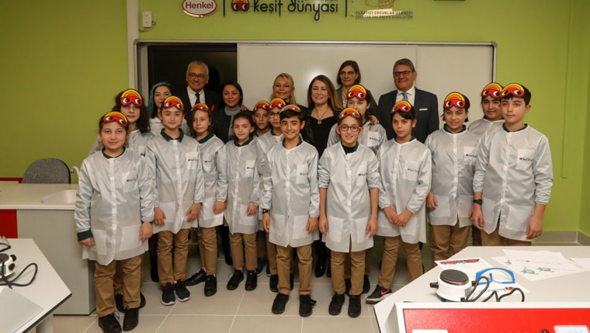 Henkel, Keşif Dünyası'nın Türkiye'deki İlk Merkezini Darüşşafaka'da Açtı