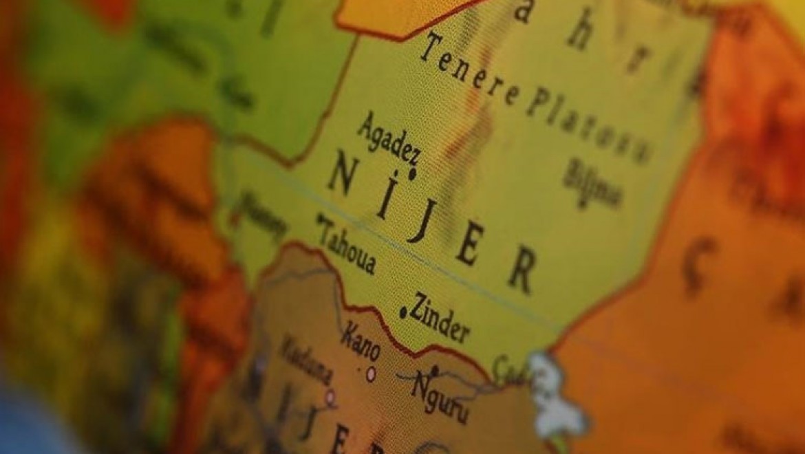 Nijer'de camiye saldırı