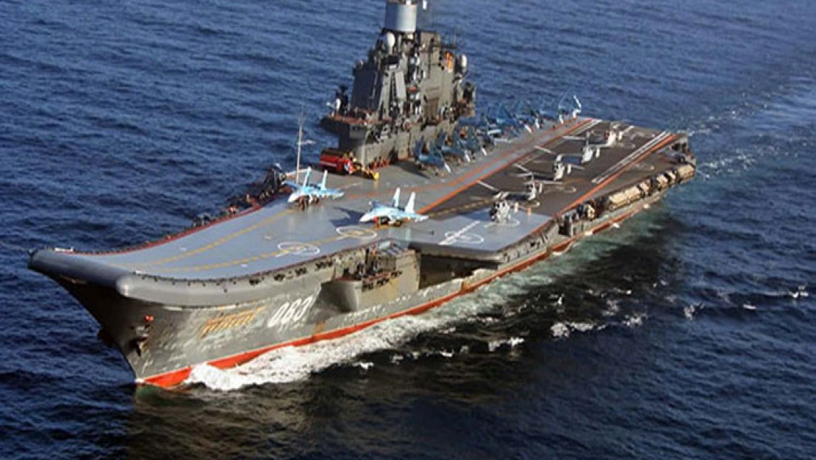 Rus savaş uçağı denize çakıldı