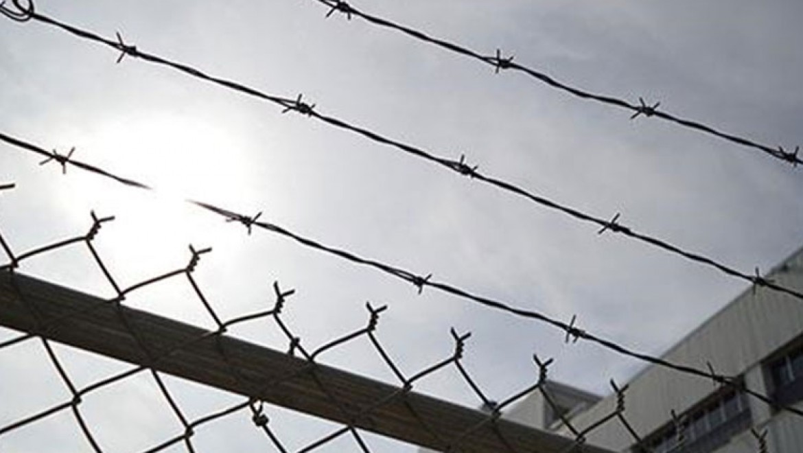 Nijerya'da hapishaneye düzenlenen silahlı saldırıda 575 mahkum firar etti