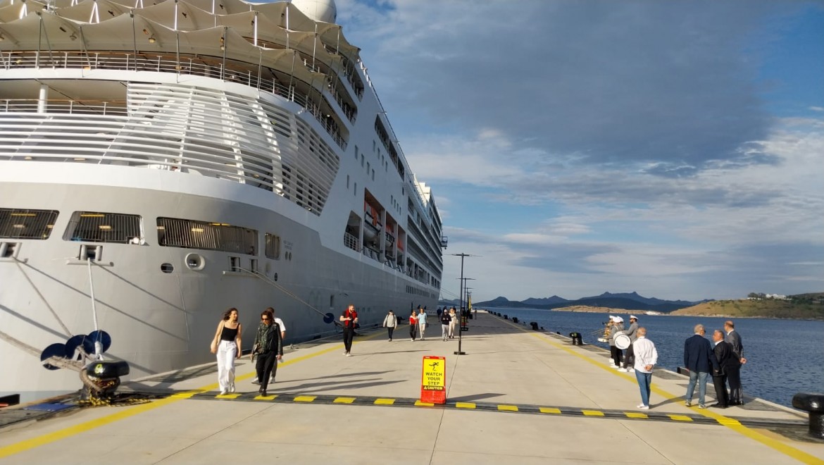 Bodrum Cruise Port sezonu açtı 2024'te yolcu sayısı 100 bini aşacak