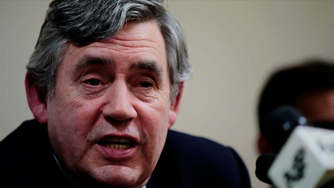 Eski İngiltere Başbakanı Gordon Brown'dan Türk halkına 'tıbbi yardım' teşekkürü