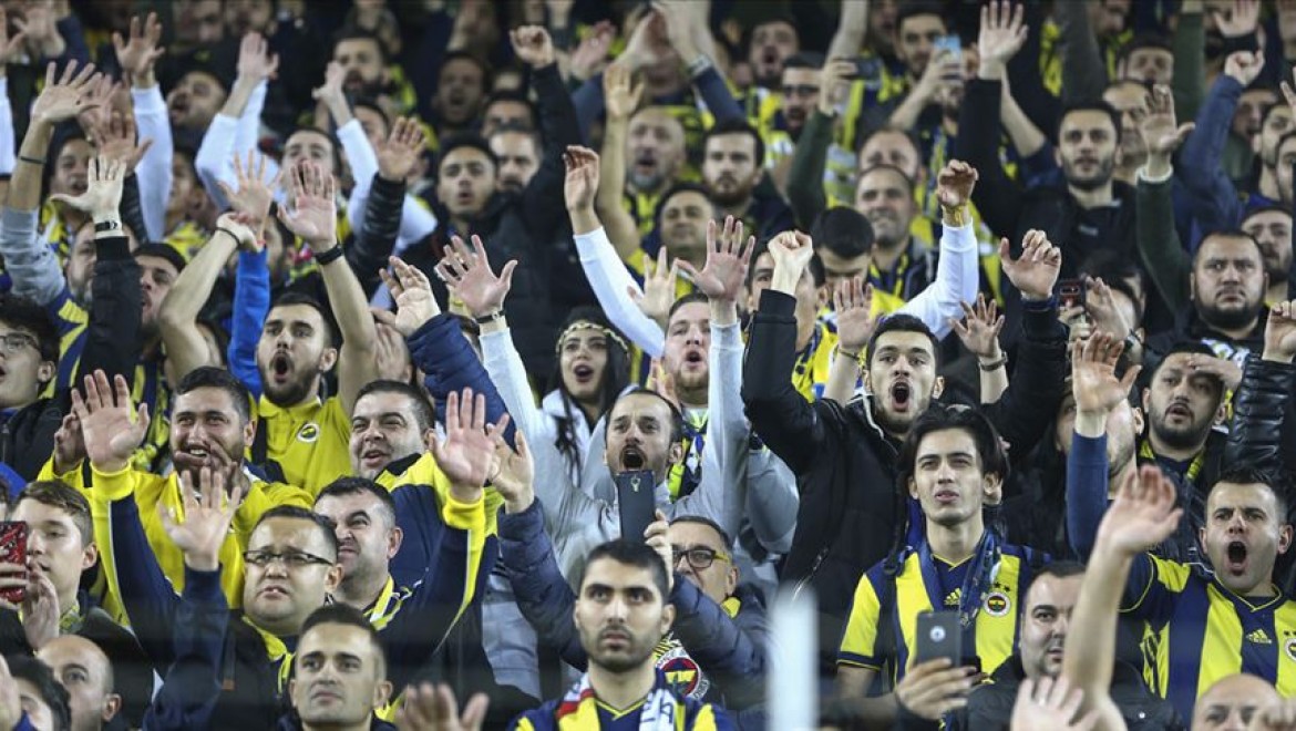 Trabzonspor-Fenerbahçe maçına sarı-lacivertli taraftarlar alınmayacak