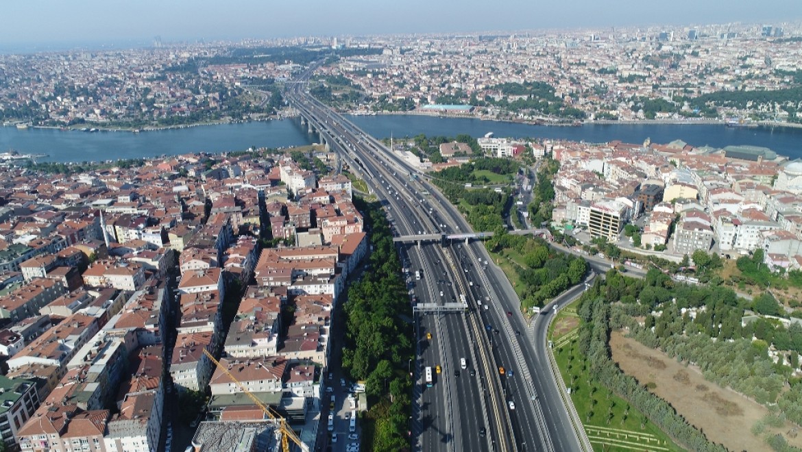 İstanbul'da Bayramın İlk Günü Yollar Bomboş