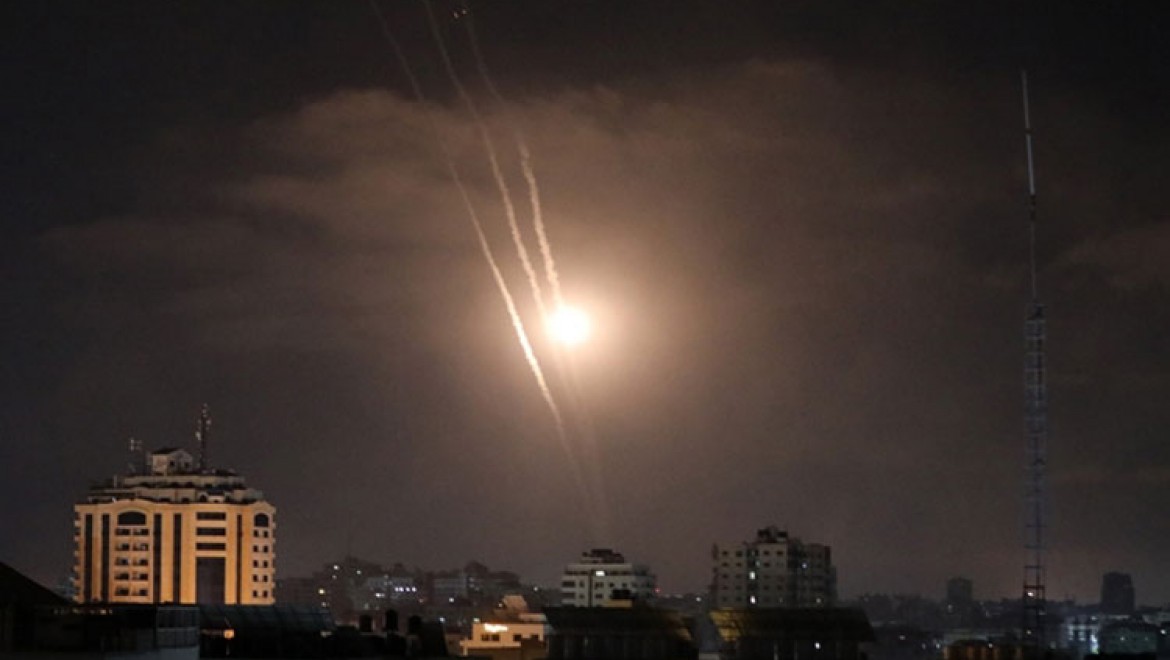 İsrail'in Gazze'den atılan her bir roketi imha etmesinin, 50 ila 100 bin dolar kayba neden olduğu belirtildi