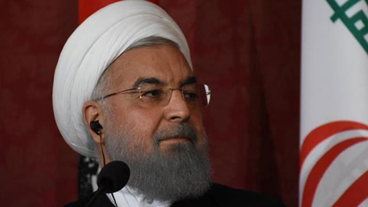 İranlı Reformist Siyasetçiden Ruhani'ye İstifa Çağrısı
