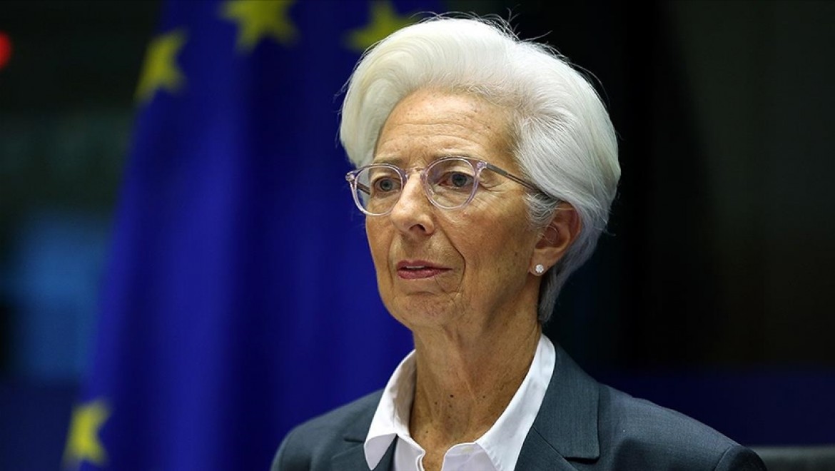 ECB Başkanı Lagarde: Avro Bölgesi ekonomisi son çeyrekte muhtemelen daraldı