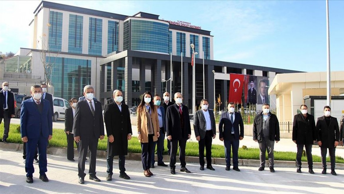 Samsun'da 200 yataklı Vezirköprü Devlet Hastanesi hizmete açılıyor