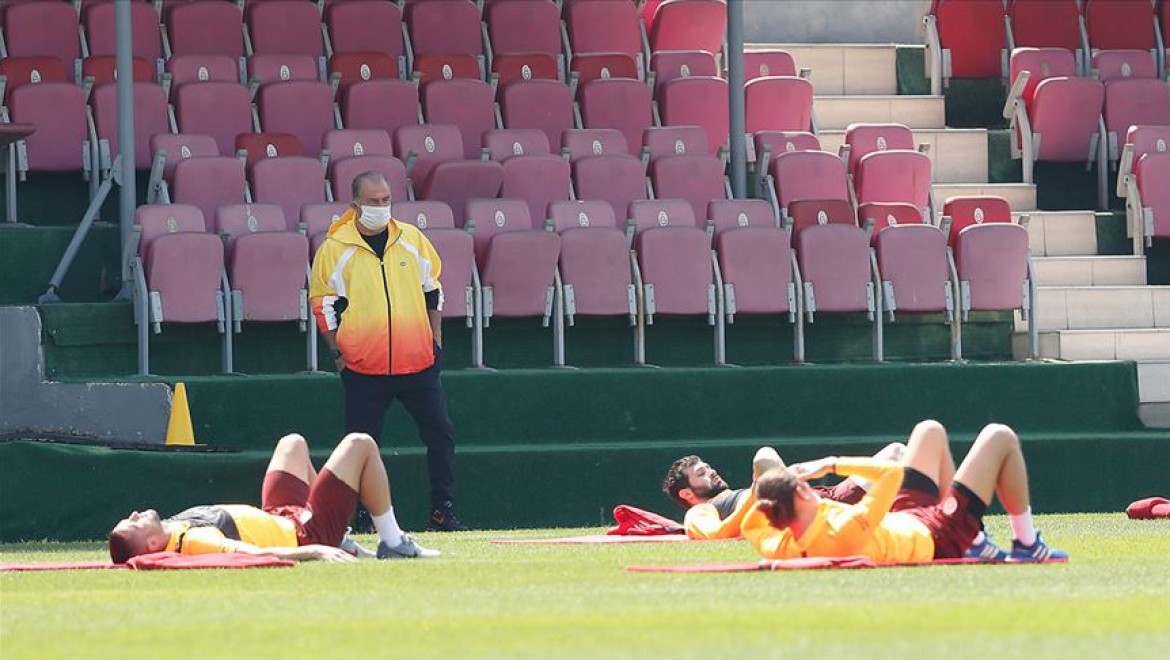 Galatasaray'da Kovid-19 test sonuçları negatif çıktı