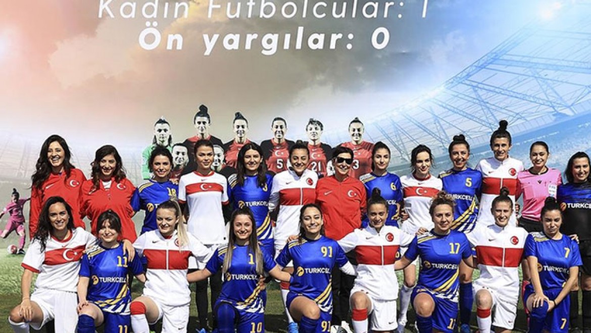 TFF ile Turkcell, 8 Mart Dünya Kadınlar Günü nedeniyle gösteri maçı düzenledi