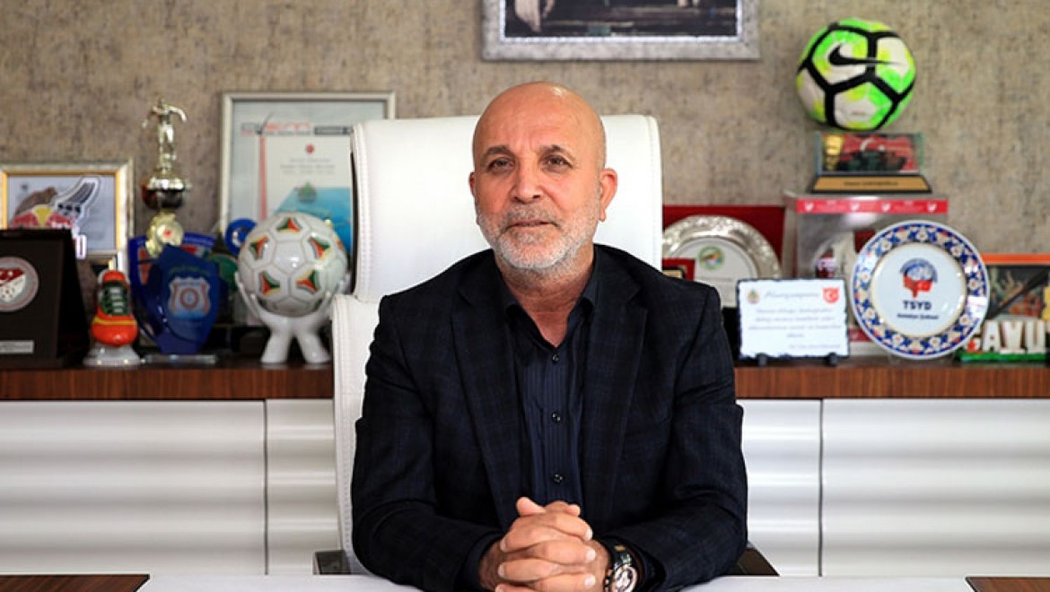 Alanyaspor Kulübü Başkanı Hasan Çavuşoğlu'ndan yabancı kuralına destek