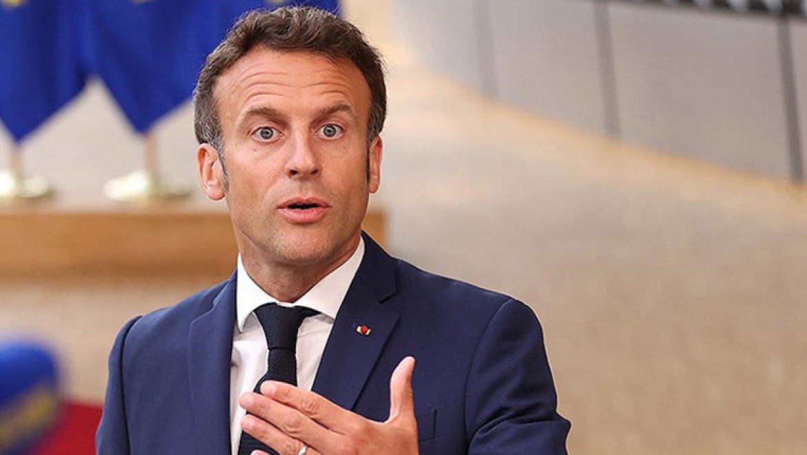 Macron'un ittifakı Mecliste salt çoğunluğu sağlayamıyor